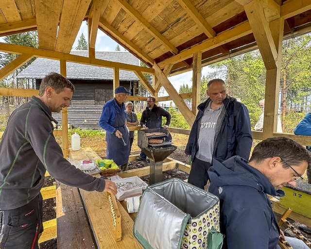 Neubau der Hütte und Bilder von 2025